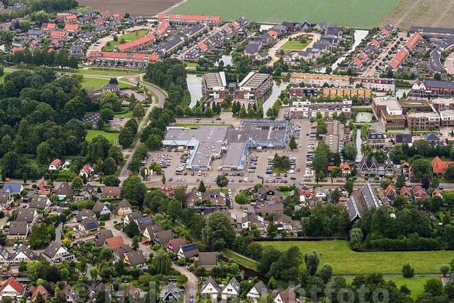 Petitie tegen woningbouw in de dorpskernen van Niedorp en Winkel