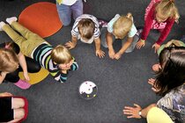 Bild zur Petition mit dem Thema: Petition für einen regulären Ablauf des Schul-, Hochschul-, Kindergarten- und Kinderkrippenbesuchs (Verkleinerte Ansicht)
